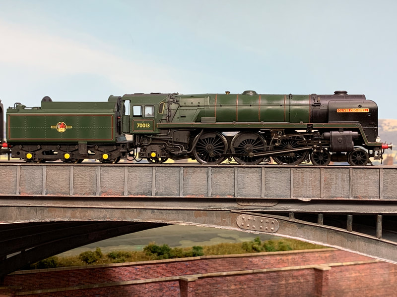Polished & Weathered Hornby Britannia 70013 Oliver Cromwell