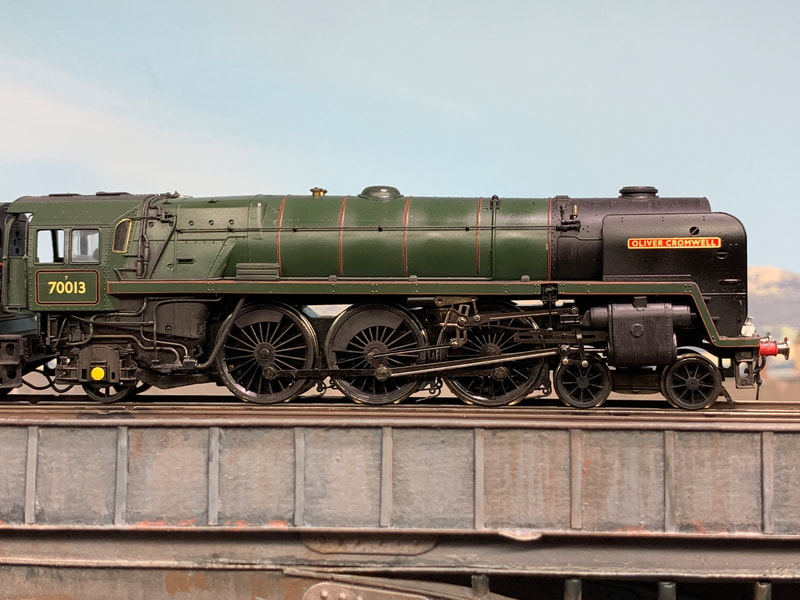 Polished Hornby Britannia Class, 70013 Oliver Cromwell